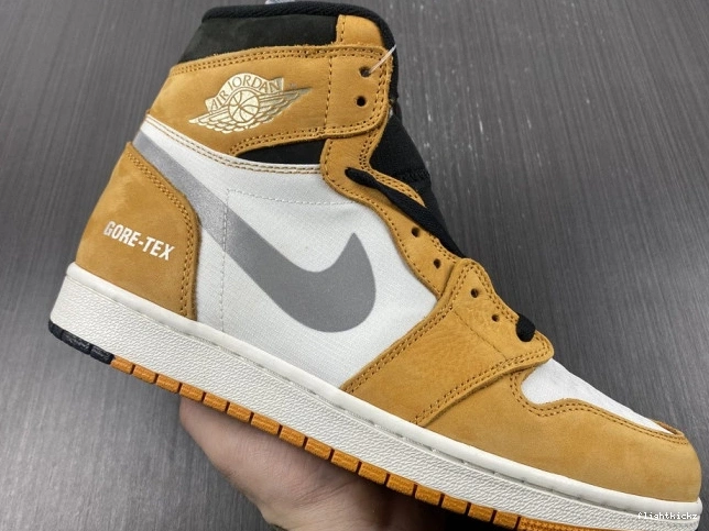 DB2889-700 Gore-Tex High Jordan 1 Light Element Curry 0809